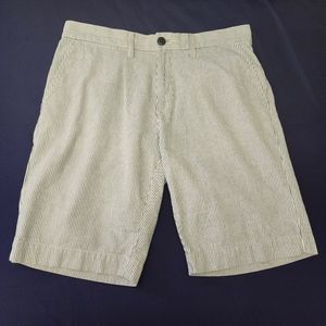 Tommy Hilfiger Mens shorts railroad stripes 31